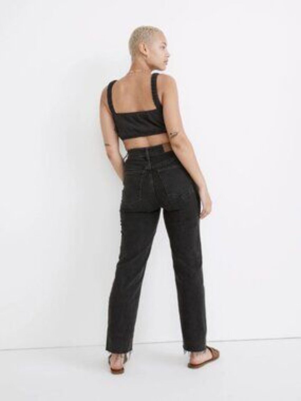 Madewell Curvy Perfect Vintage Straight Jean in Lunar Wash - Picture 2 of 6